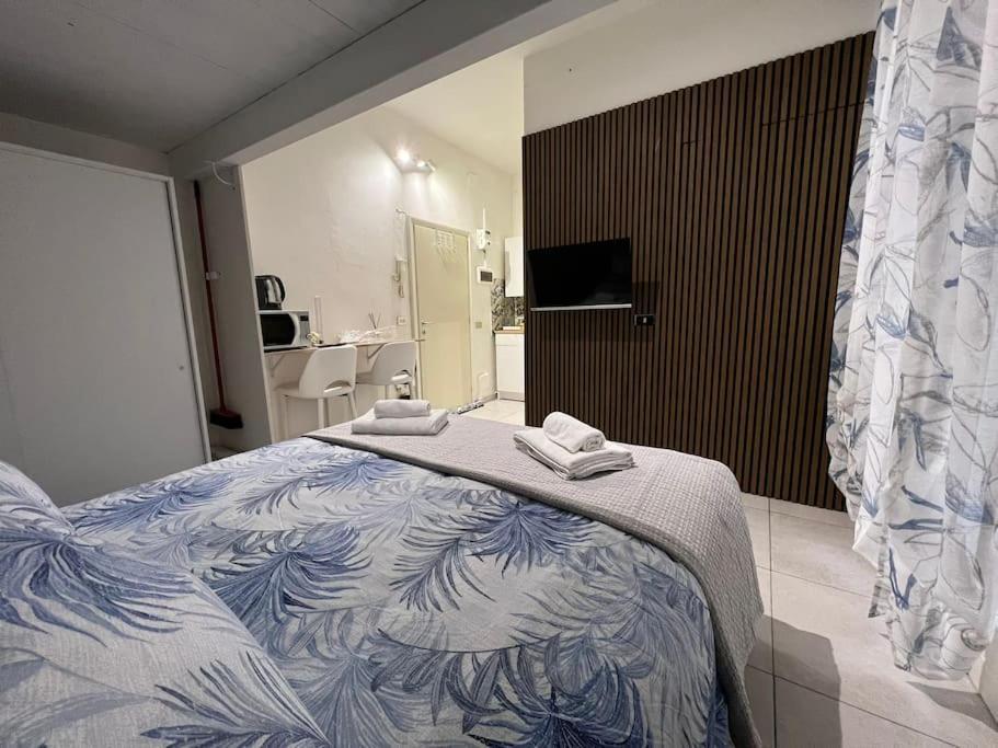 Tiny & Cosy Studio Flat In Como Exterior foto