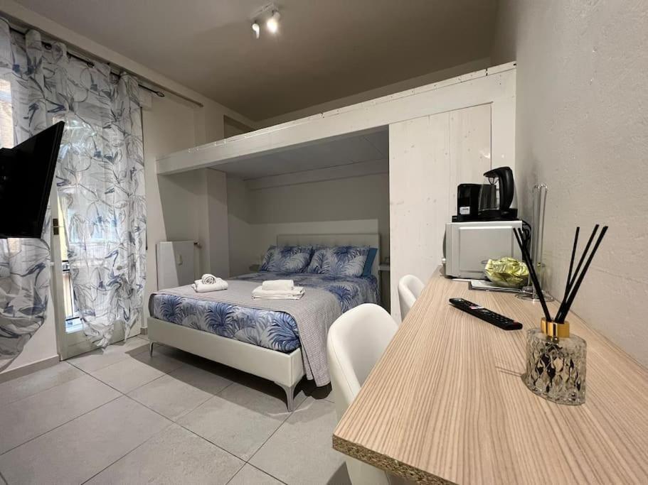 Tiny & Cosy Studio Flat In Como Exterior foto